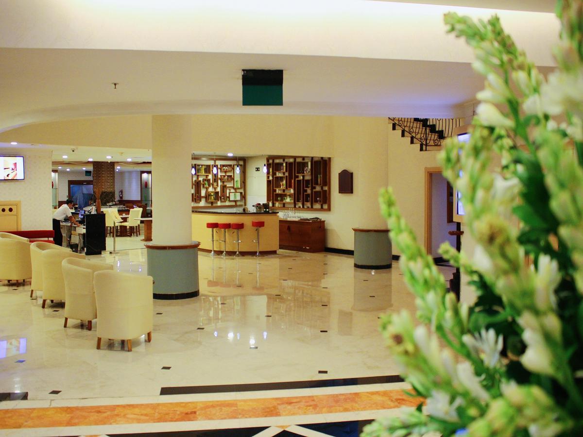 Horison Arcadia Mangga Dua Hotel Jakarta Bagian luar foto