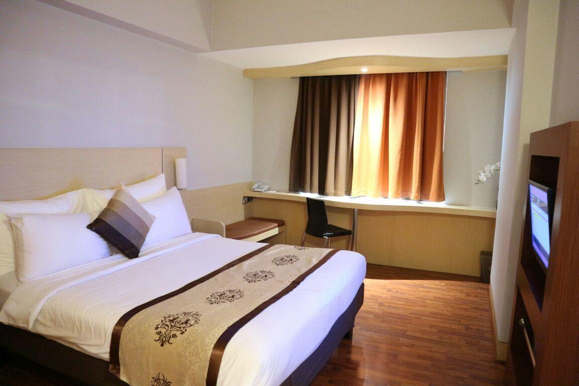 Horison Arcadia Mangga Dua Hotel Jakarta Bagian luar foto