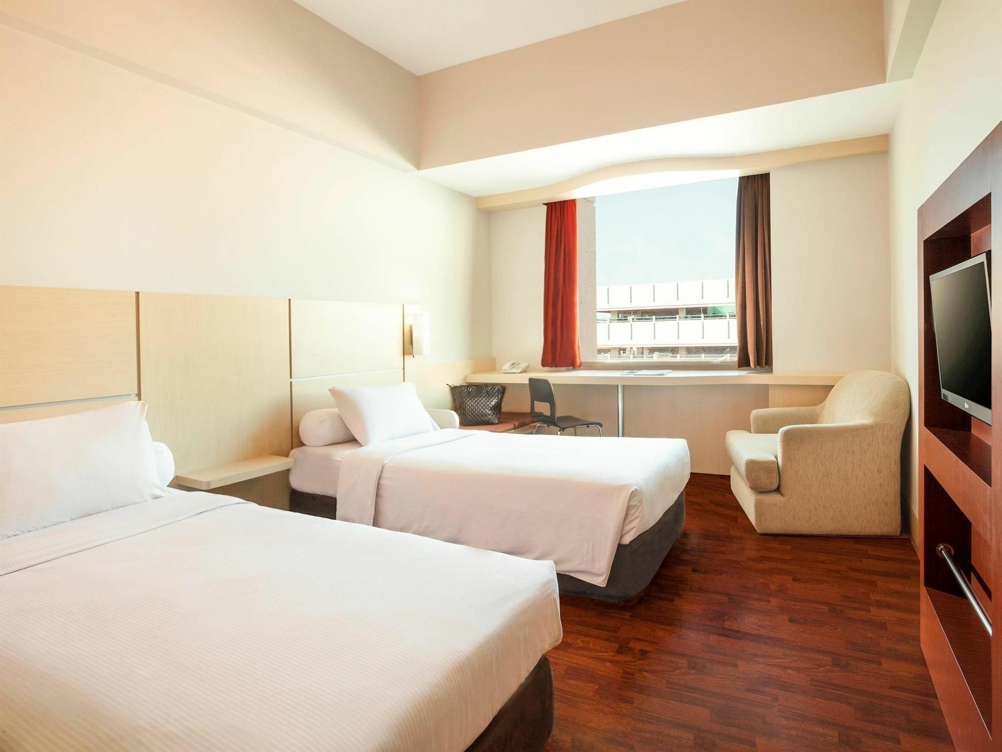 Horison Arcadia Mangga Dua Hotel Jakarta Bagian luar foto